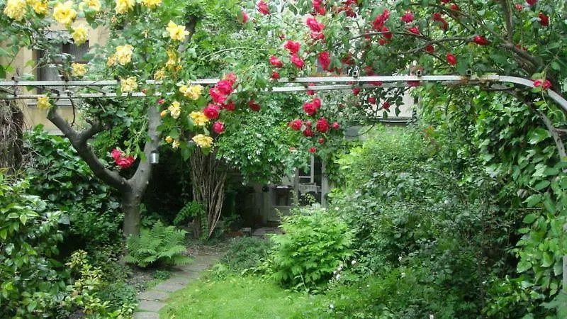 그르노블 Maison Et Jardin Sur La Quai De L'Isere 빌라 프랑스