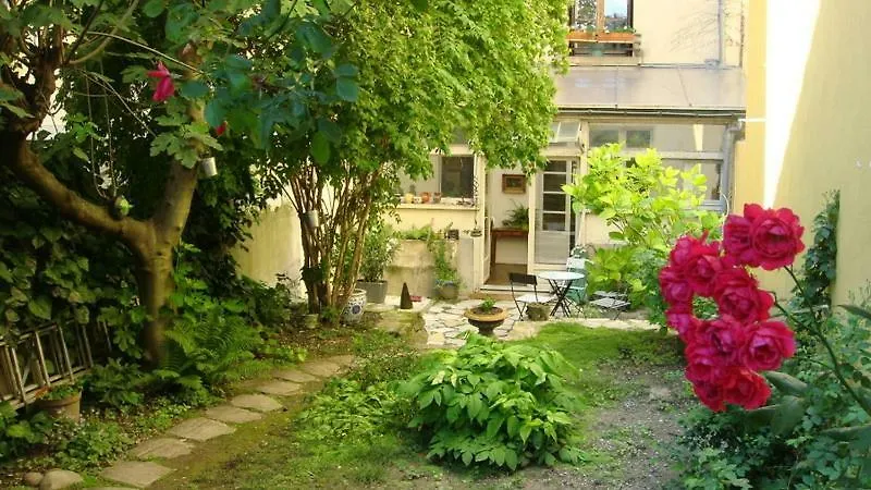 그르노블 Maison Et Jardin Sur La Quai De L'Isere 빌라 펜션